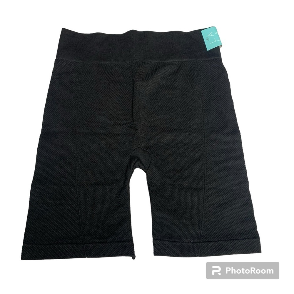 LA LA active black biker shorts size XL NWT does have some texture on them